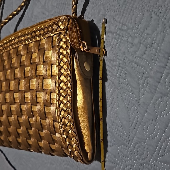 Gold Warren Reed Crossbody - Picture 2 of 5